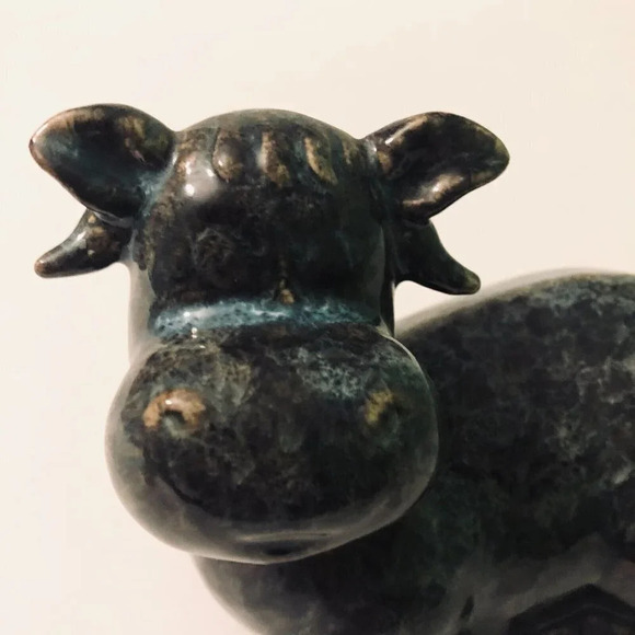 Vintage Cow Figurine  5 Inch Long Ceramic Figure Chip on Ear - Picture 14 of 15